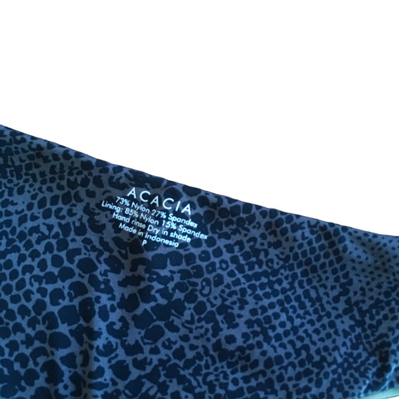 Acacia Swimwear Makai Bottom In Army Green Snake Print Lining size petite - Picture 9 of 9